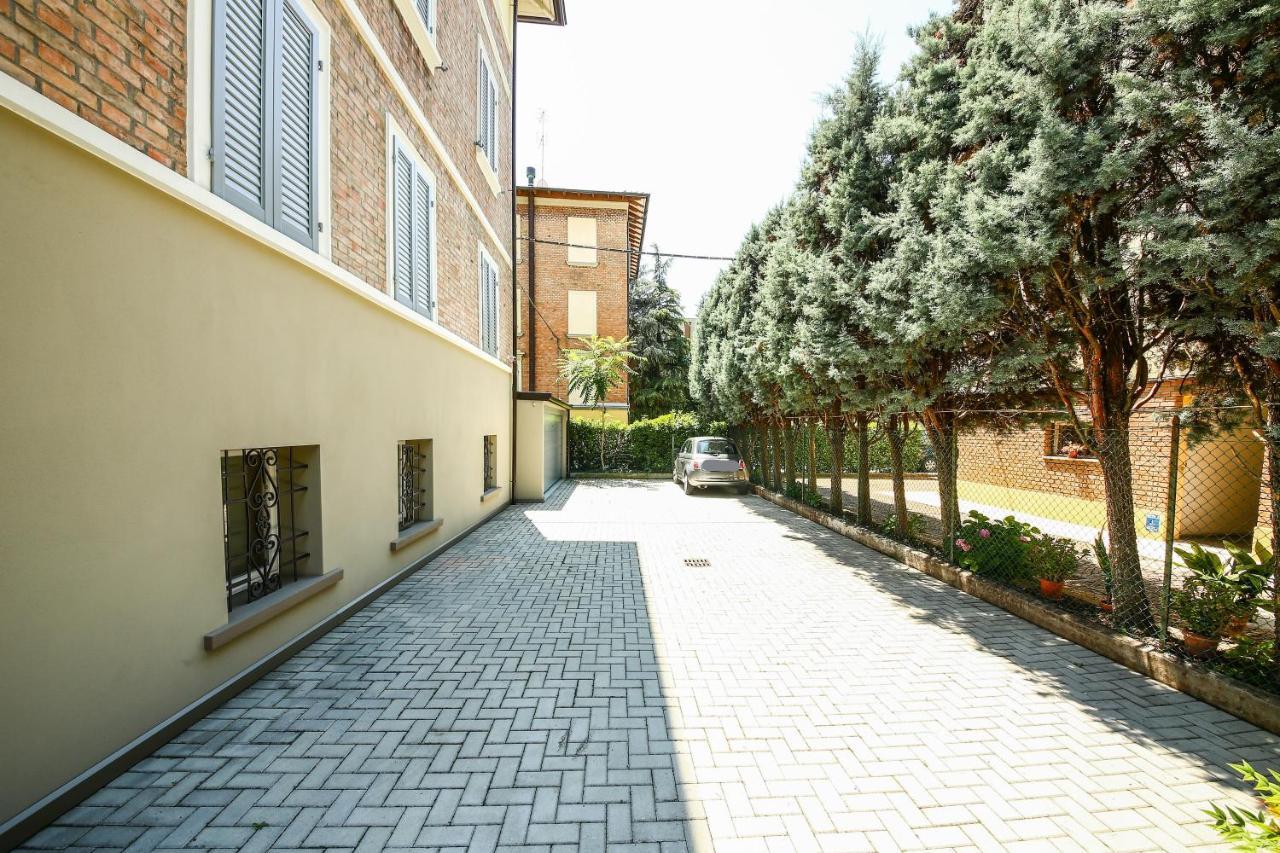 La Bella Modena Hotel Exterior foto